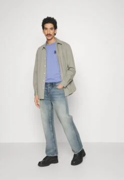 Tiger Of Sweden Tille - Relaxed Fit Jeans - Light Blue 8 Tiger Of Sweden Tille - Relaxed Fit Jeans - Light Blue -Stock X 4d8cb092501842418e97fd3da7dfc643