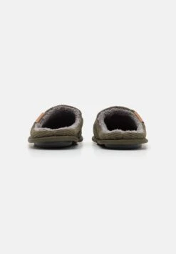 Jack & Jones JFWCORDIE MULE - Slippers - Olive Night -Stock X 4e0db8ec3172408ba9ba936cee2110ea