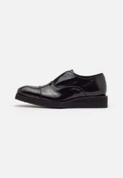 Loafer- Slip-Ons - Black
