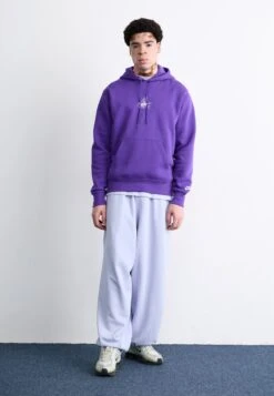 Stock X -Stock X 4f06bceaaa4045b5801d9032a16fd90f