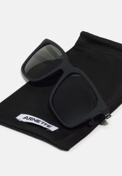 Arnette Trigon - Sunglasses - Matte Black/Dark Green -Stock X 4f9cca8c926747fe9dcdbece06549a20