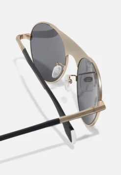 Adidas Originals Unisex - Sunglasses - Gold-Coloured 9 Adidas Originals Unisex - Sunglasses - Gold-Coloured -Stock X 50830d6dd69a47b1b8c64cd34e4d187c