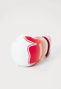 VENUM RWS X VENUM 2.0 BOXING GLOVES - Boxing Gloves - White/red -Stock X 50d3c4f0f8c744158dcd27564850c262