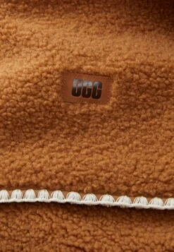Ugg FLUFF SCALLOPED SCARF UNISEX - Scarf - Chestnut -Stock X 5222359e7b9741feaa31683f25882dd4