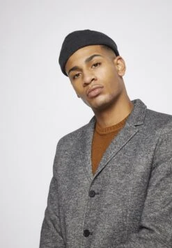 Only & Sons Onsjulian King Coat - Classic Coat - Dark Grey Melange -Stock X 52b604bc27dd422a982c2d5c7ed67048