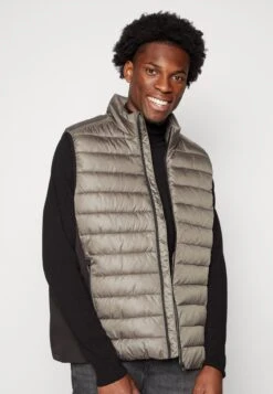 Calvin Klein Side Logo Vest - Waistcoat - Gunmetal -Stock X 52ef36d22e6d424c9c56bc64ddeaf8a9