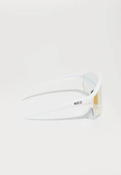 KOO ALIBI UNISEX - Sports Glasses - White Matt/fuchsia -Stock X 53b2e97c921748d5a02f38ac6fa78963