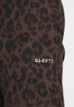 Cleptomanicx Leo Love - Tracksuit Bottoms - Molé -Stock X 54653d37be9b4fedaf8a7e4b4a0589f5