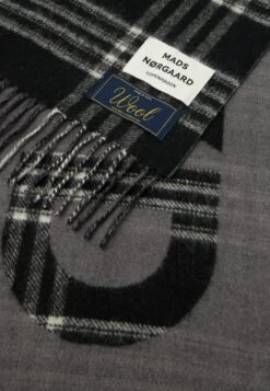 Mads Nørgaard LOGO SCARF UNISEX - Scarf - Black/vanilla Ice -Stock X 5479a1524f6b41d8a9adb83c30dc6400