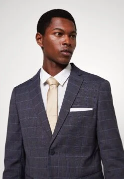 Lindbergh Checked Suit Set - Suit - Blue -Stock X 54a9e133a62a4976bf3067b6c7693b3a