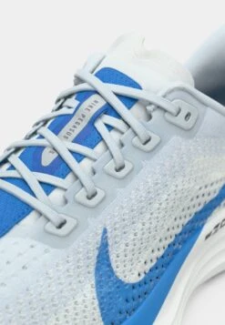 Nike Performance PEGASUS PLUS - Road Running Shoes - Pure Platinum-coloured/light Photo Blue/black/white -Stock X 553235b79e204415972c4b30b66b7007