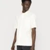 Minimum Natheo - Shirt - White Asparagus -Stock X 554c7b1820204ea584cd16971423ec1d