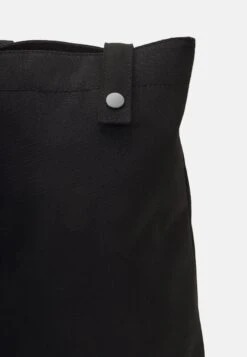 Calvin Klein Connect Casual Xl Shopper Unisex - Tote Bag - Black -Stock X 5649b33595494986876852d1a0cb123b