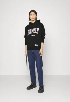 Looney Tunes Hoodie Members Club - Hoodie - Black -Stock X 56774dbeba1b4ed9933f57be84738c24