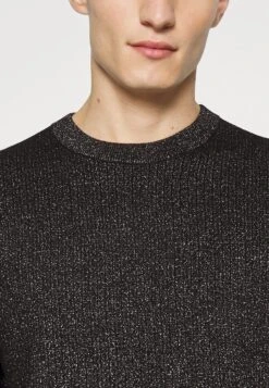 Hugo Schiq- Jumper - Black -Stock X 572e2b83c8fb4581ac7d129120152269