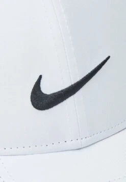 Tech - Cap - White/Black -Stock X 574e76684176458f9a4340a5262868b0