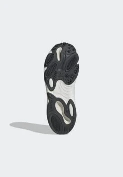 Adidas Originals Oznova Unisex - Trainers - Black 18 Adidas Originals Oznova Unisex - Trainers - Black -Stock X 5796f23931734095a4008736a527e00d