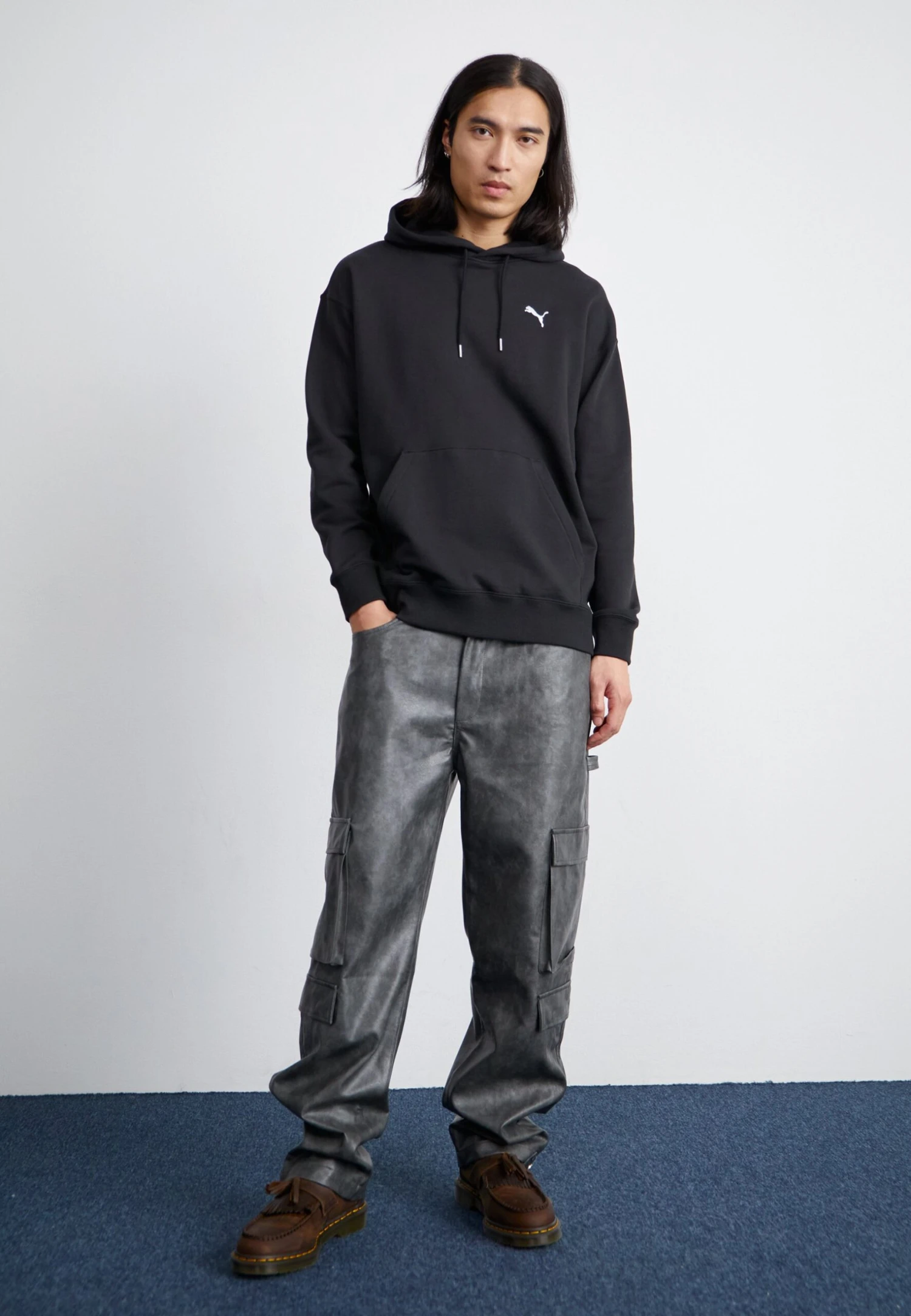 Puma WARDROBE ESS - Sweatshirt - Black 4 Puma WARDROBE ESS - Sweatshirt - Black - Image 2