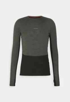 Icebreaker Men 200 Zoneknit™ - Undershirt - Jet Heather/Black/Metro Heather -Stock X 58d6f872ac844b8e8bcd638e391ea9c4