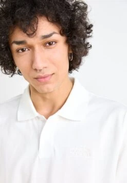 The North Face ESSENTIAL REGULAR - Polo Shirt - White -Stock X 593c9085509a433db149abad640b9e6c