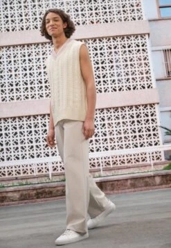 Ace Trousers - Trousers - Vannila