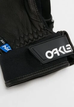 Oakley Factory Winter Glove- Gloves - Blackout -Stock X 599ce1fd63444e59ab584f56db050acf