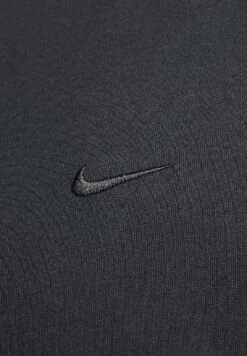Nike Performance PRIMARY TOP - Long Sleeved Top - Black Black 14 Nike Performance PRIMARY TOP - Long Sleeved Top - Black Black -Stock X 59d6b04da9534a06ac5c57c6b9fa2b66