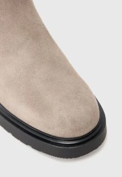 Calvin Klein Jeans COMBAT CHELSEA BOOT - Classic Ankle Boots - Moon Rock -Stock X 5a18d9da6cba41158fe358ba2d09f004