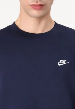 Nike Sportswear CLUB CREW - Sweatshirt - Obsidian -Stock X 5a20ddc460124c94b57930d431dc9284