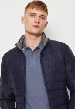 Napapijri Acalmar - Light Jacket - Blu Marine -Stock X 5a9ec8d5fcfb440e899affe5bdb5da9f