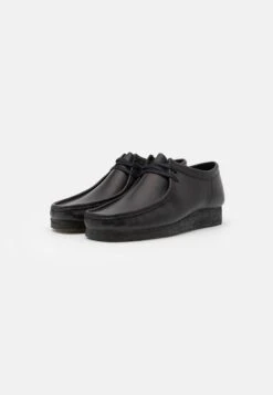 Clarks Originals Wallabee - Casual Lace-Ups - Black -Stock X 5acedd6110974c00a8f51c888e833611