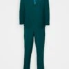 The Fashion Suit Notch Plus - Suit - Teal 1 The Fashion Suit Notch Plus - Suit - Teal -Stock X 5ae501a7de31453bb2b05526214841ee