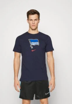Nike Performance Hertha Bsc Crest Club Tee - Club Wear - Obsidian
