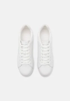 Michael Kors KEATING LACE UP - Trainers - Optic White -Stock X 5b859cd4bcf44230ae922b33152baa34