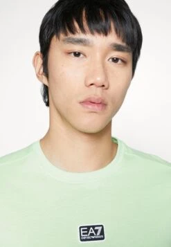 EA7 Emporio Armani Basic T-Shirt - Light Green -Stock X 5b89146d50264f108674ec8750cd3885