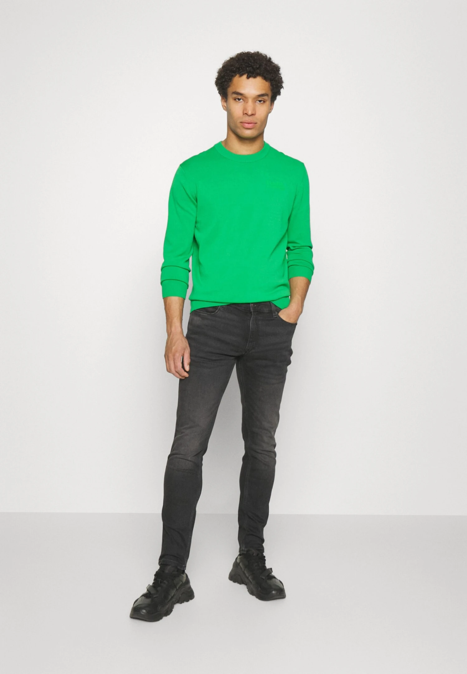 Hugo- Slim Fit Jeans - Dark Grey 4 Hugo- Slim Fit Jeans - Dark Grey - Image 2