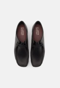 Clarks Originals Wallabee - Casual Lace-Ups - Black -Stock X 5d007a652f564962ad94552f15ef7e80