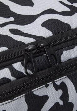 Nike Performance Duff Unisex - Sports Bag - Black/Light Smoke Grey/White -Stock X 5d3afb9429214215a3d2965f49435685