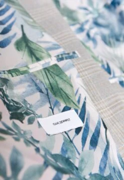 Check 3 Pieces Suit - Suit - Grey -Stock X 5ecba88696dd40aeab5959aefee9c8cd