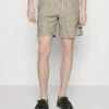 Pleat Shorts - Shorts - Ecru -Stock X 5eed292477554f2494c76562895d96e2