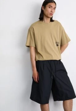 Nike Sportswear CLUB SEOUL - Shorts - Black/(black) -Stock X 5ffc64f2ac874acab1cdba822ece08ca