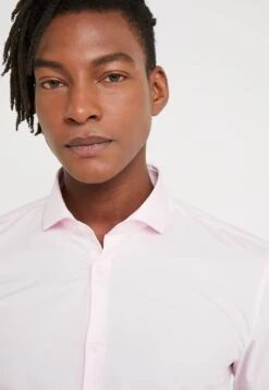 Hugo Erriko Extra Slim Fit - Formal Shirt - Light Pastel Pink -Stock X 6115f9980e2a4949aab245254bbec722