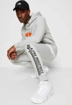 Alpha Industries Jogger - Tracksuit Bottoms - Grey Heather -Stock X 614fd29d1dab46bd8bfd4ec3208100cb