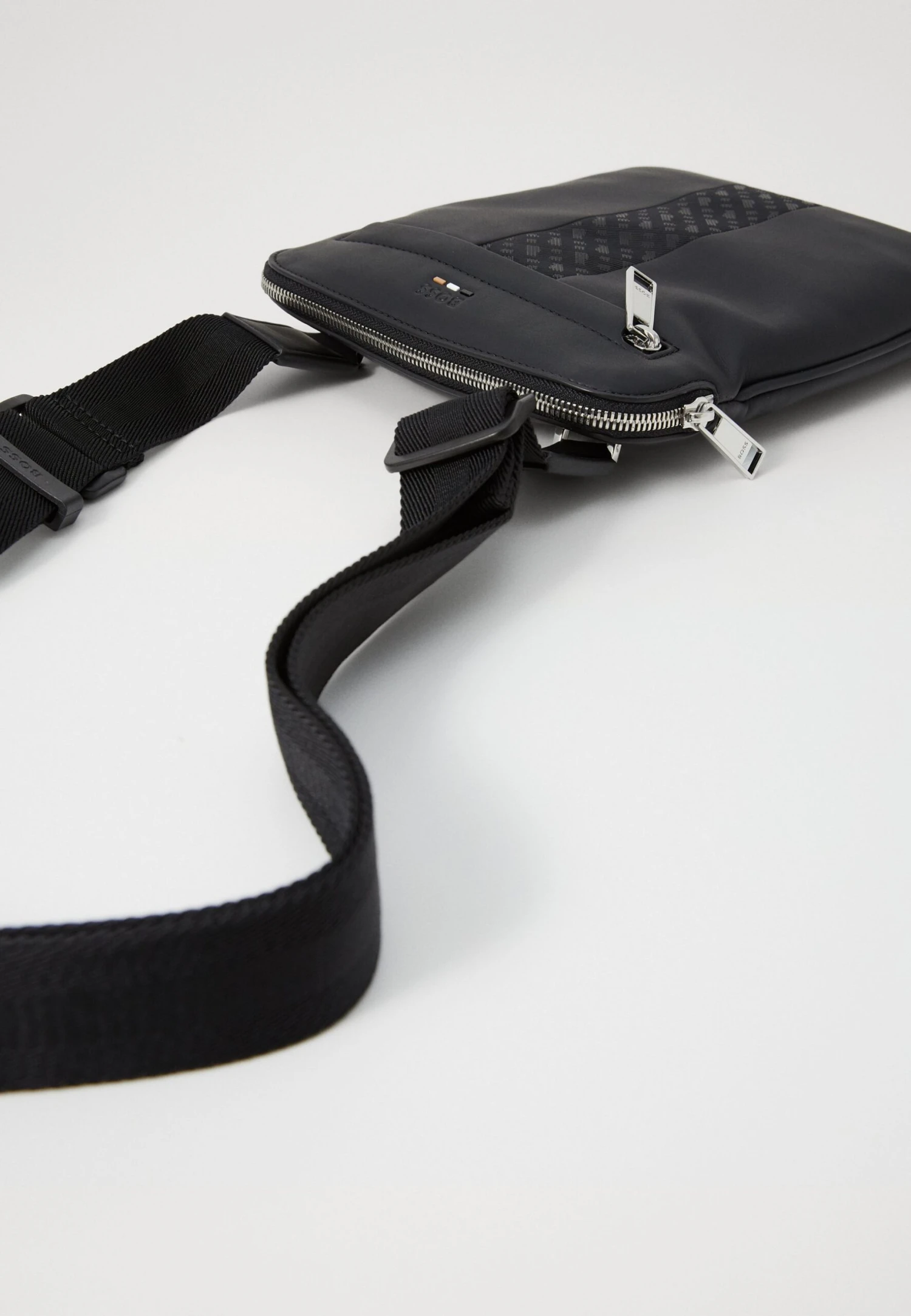 Boss RAY ZIP - Cross Body Bag - Black 6 Boss RAY ZIP - Cross Body Bag - Black - Image 4