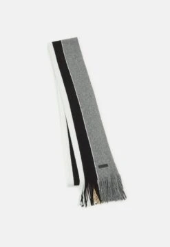 Boss Frizzante Unisex Set - Scarf - Medium Grey -Stock X 6281d20a3536469f8d4750abbb04ad10