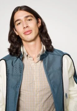 Pepe Jeans Lincoln - Shirt - Stone -Stock X 6297b14ec23d441fbf9143b56f40b28d