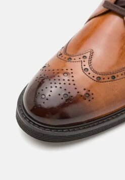 MELVIN & HAMILTON TREVOR 34 - Lace-up Ankle Boots - Crust Wood/dark Brown/rich Tan -Stock X 62f8b298d3f048e985bfa6dfb59bed88