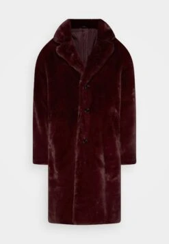 WEEKDAY Albin Coat Unisex - Winter Coat - Deep Winered -Stock X 62f9b6a7fc144f90a68aad8e6181f7fc