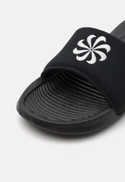 Nike Sportswear Victori One Slide - Mules - Black/Phantom 13 Nike Sportswear Victori One Slide - Mules - Black/Phantom -Stock X 6321a2f0d5484041b9d2af3fc7ec9bf6