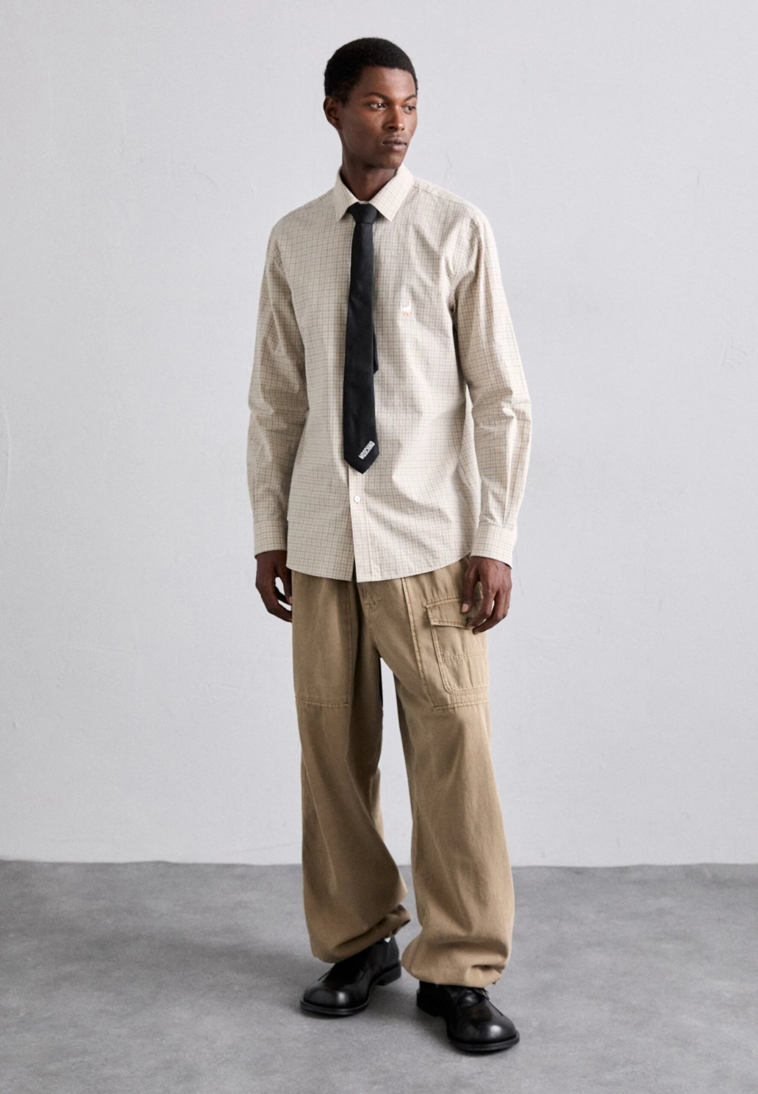 MOSCHINO Casual Lace-ups - Nero 5 MOSCHINO Casual Lace-ups - Nero - Image 3